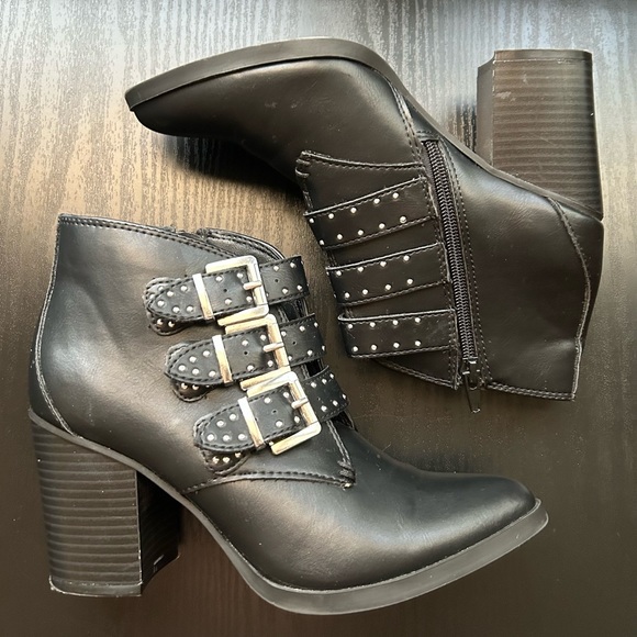 Madden Girl Shoes - Madden Girl - Studded 3 Buckle Booties